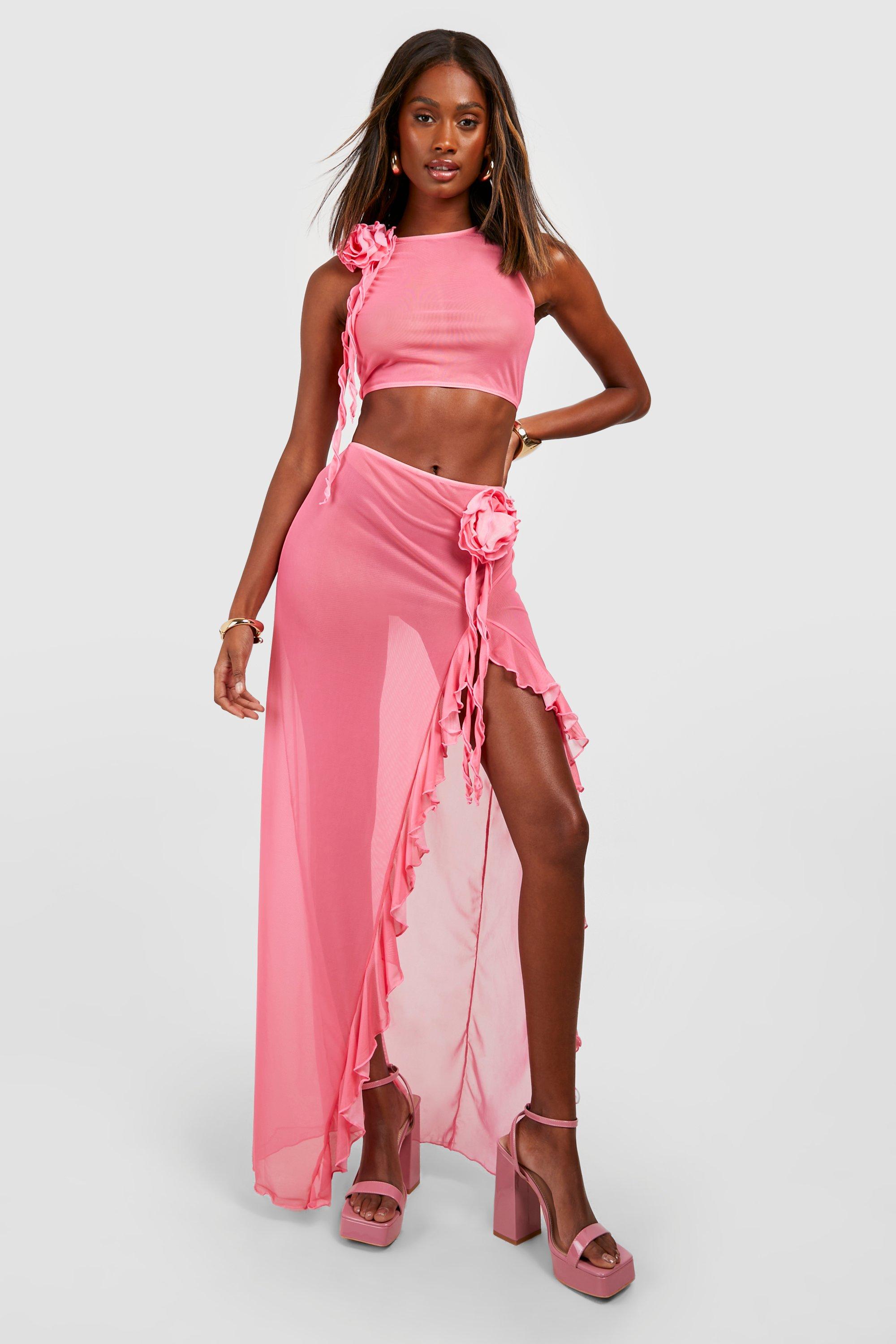 Ensemble de plage fleur 3D avec crop top et jupe longue boohoo